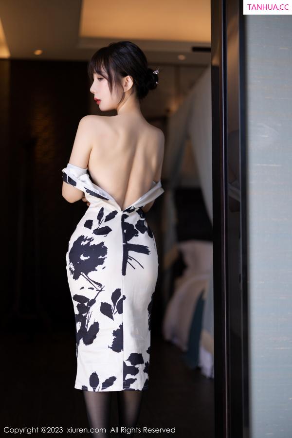 波巧酱  [XiuRen]高清写真图 2023.02.09 No.6241 波巧酱 旗袍美腿第35张图片